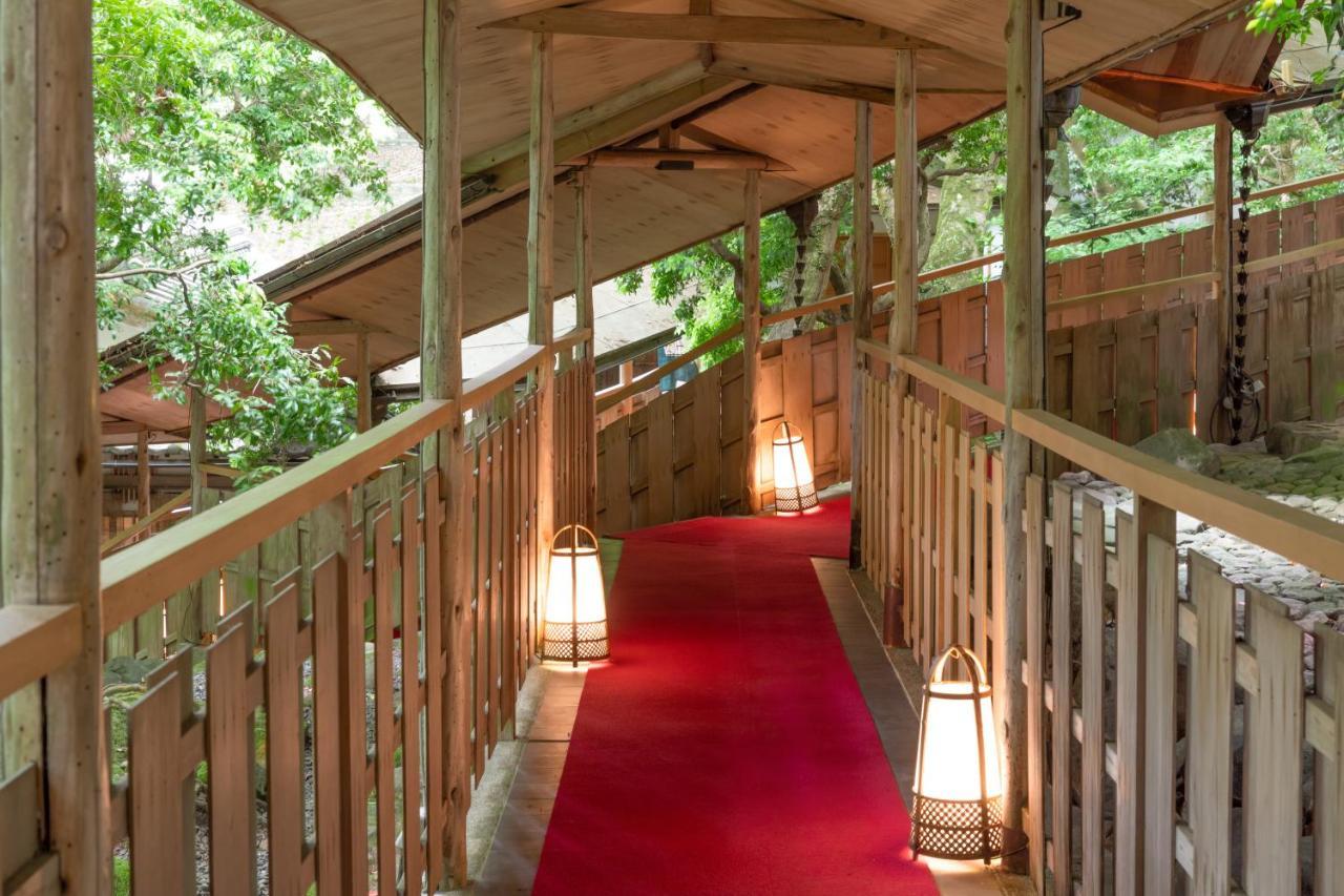 Hotel Tsukihitei Nara Exterior foto